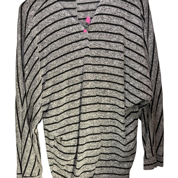 Olivia Rae Open Front Long Cardigan Striped Gray And Black Stripes - Picture 3 of 8